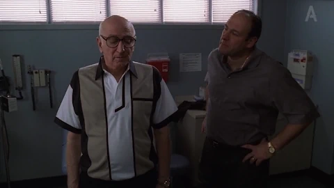 2 сезон 12 серия: Рыцарь, сверкающий до смеха