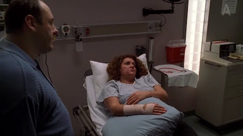 3 сезон 4 серия: Работник месяца