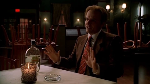 3 сезон 8 серия: Он Воскрес