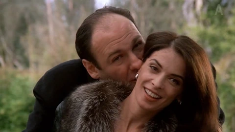 3 сезон 9 серия: Моцарелла-обличитель