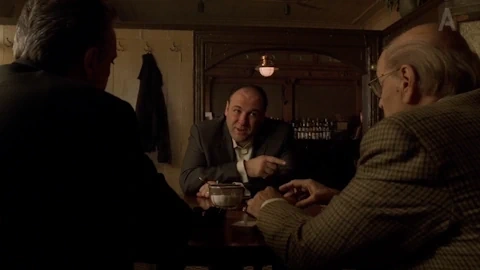 4 сезон 11 серия: Вызываю все машины