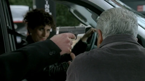 6 сезон 21 серия: Сделано в Америке