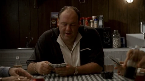 6 сезон 5 серия: Мистер и миссис Сакримони приглашают...